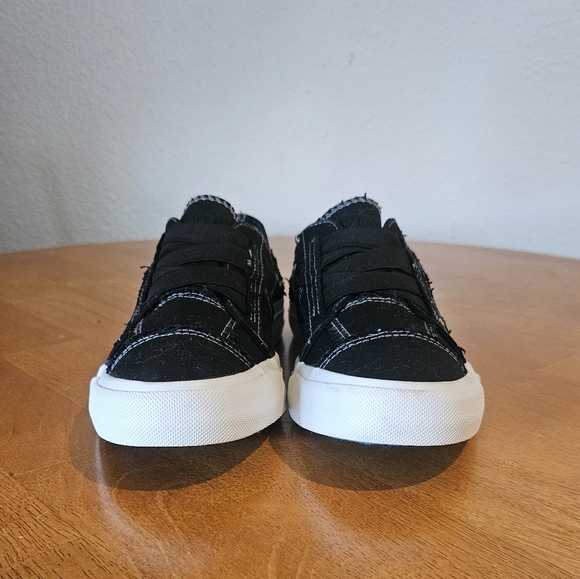 NWOT'S- VERBENAS - "Carmen" Slip-on Red Leather Espadrilles - Size 10 - Picture 9 of 12